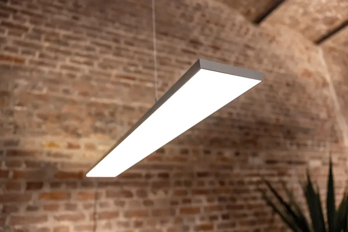 Foto tootjalt Lightnet